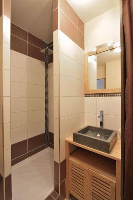 Appartement Avec Ascenseur La Defense Courbevoie Kültér fotó
